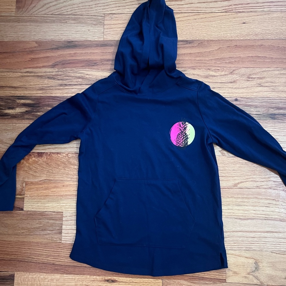 DSG boys hooded shirt (size medium 10-12)
